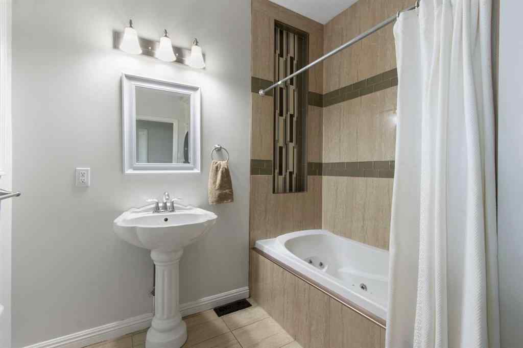 MLS® A2265604 - 41031 Camden Lane   in NONE Rural Rocky View County, Residential