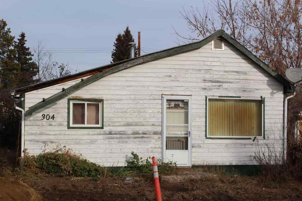 MLS® A2265610 - 304 8 Avenue SE in NONE Manning, Residential