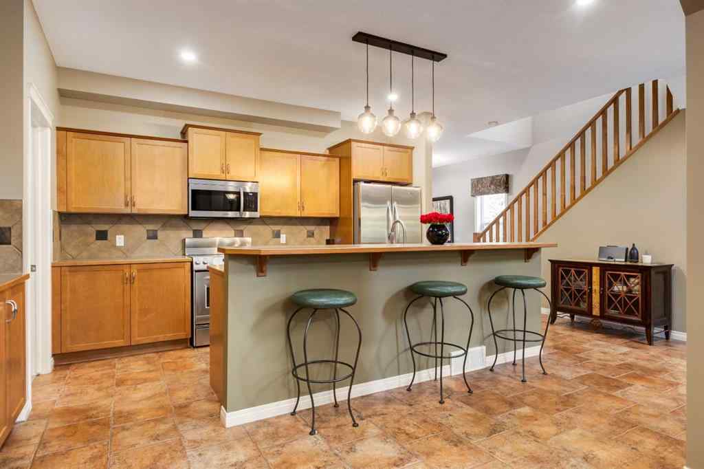 MLS® A2265614 - 11756 Valley Ridge Boulevard NW in Valley Ridge Calgary, Residential