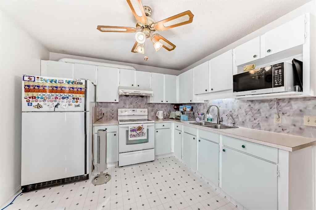 MLS® A2265615 - Unit #49 380 Bermuda Drive NW in Beddington Heights Calgary, Residential