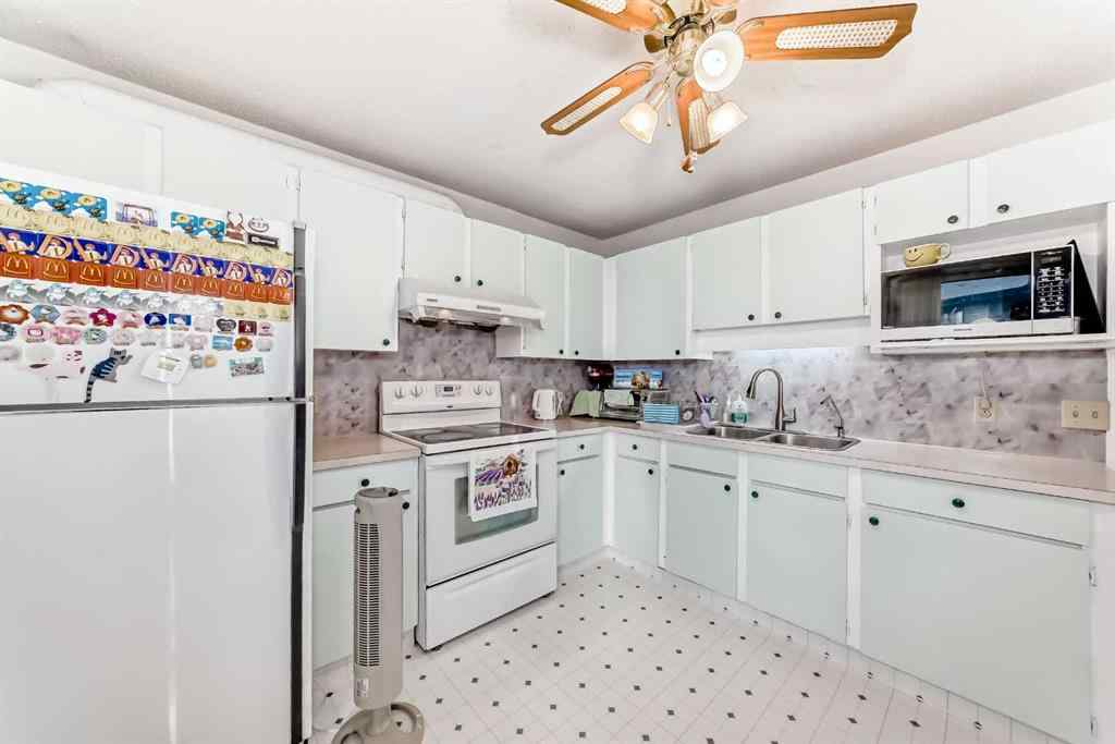 MLS® A2265615 - Unit #49 380 Bermuda Drive NW in Beddington Heights Calgary, Residential