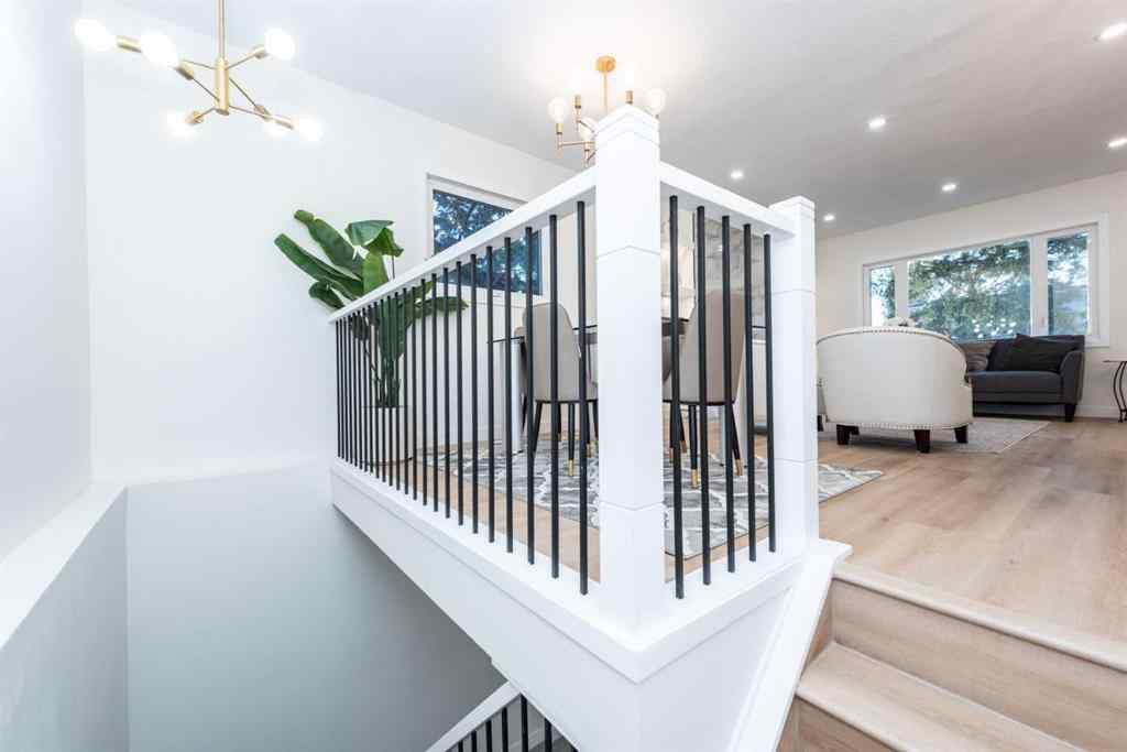 MLS® A2265620 - 152 Southampthon Drive SW in Southwood Calgary, Residential