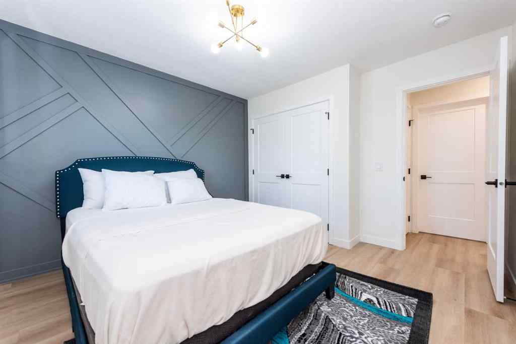 MLS® A2265620 - 152 Southampthon Drive SW in Southwood Calgary, Residential