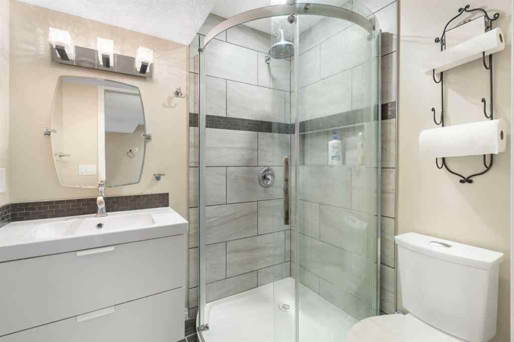 MLS® A2265624 - 165 Harvest Park Circle NE in Harvest Hills Calgary, Residential