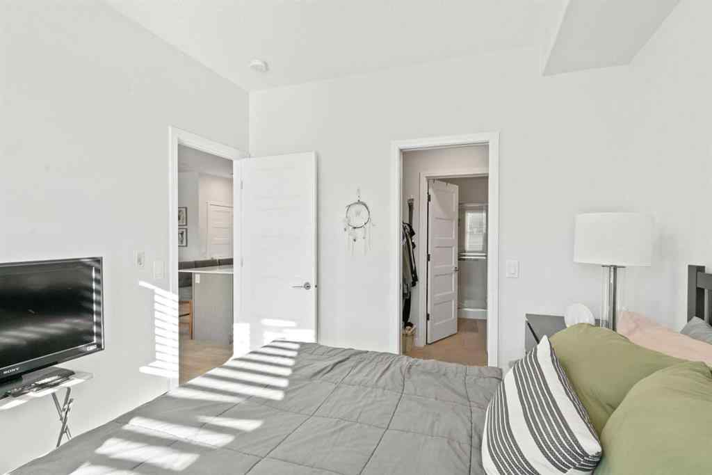 MLS® A2265626 - Unit #2204 80 Greenbriar Place NW in Greenwood/Greenbriar Calgary, Residential