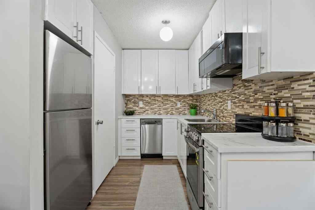 MLS® A2265631 - Unit #137 3809 45 Street SW in Glenbrook Calgary, Residential