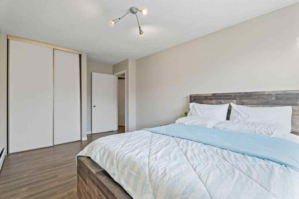 MLS® A2265631 - Unit #137 3809 45 Street SW in Glenbrook Calgary, Residential