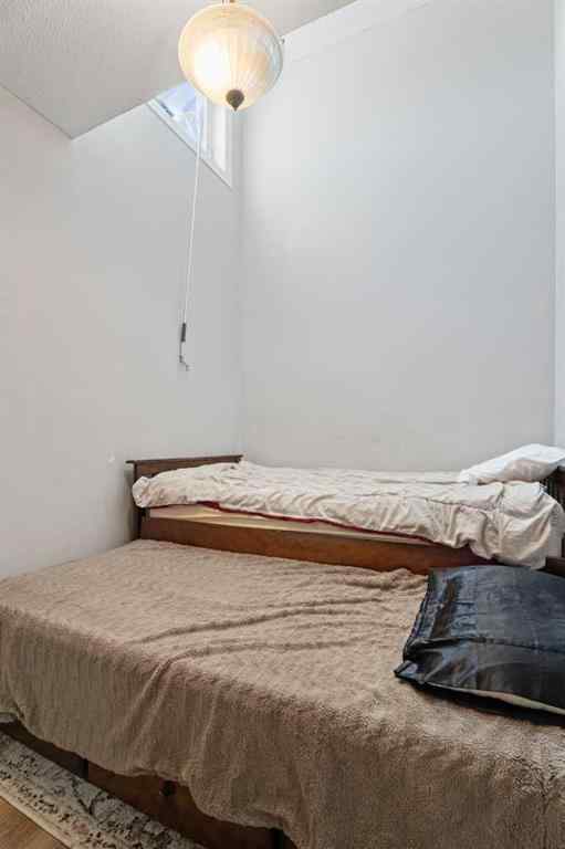 MLS® A2265631 - Unit #137 3809 45 Street SW in Glenbrook Calgary, Residential