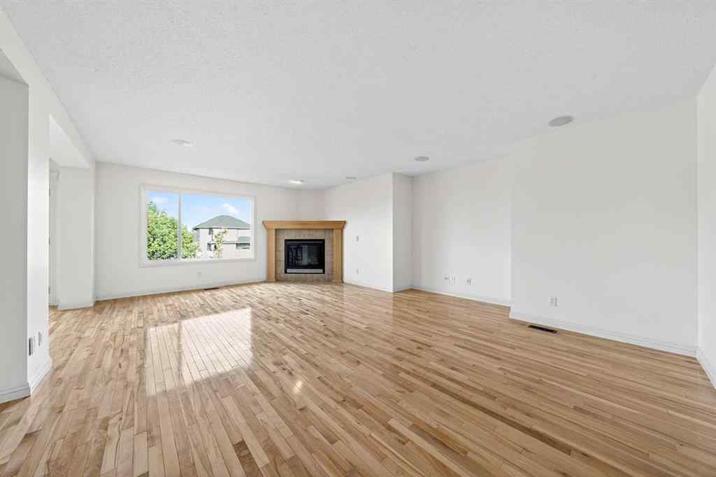 MLS® A2265634 - 320 Everbrook Way SW in Evergreen Calgary, Residential