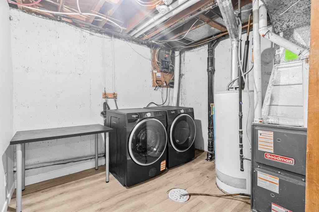 MLS® A2265636 - 7 Doverdale Mews SE in Dover Calgary, Residential