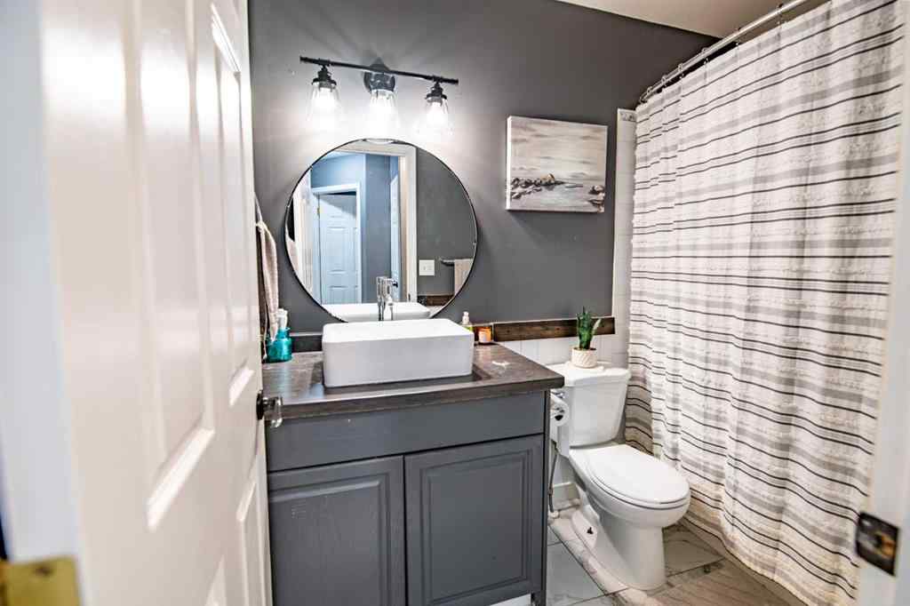 MLS® A2265639 - 23 Harper Drive  in Hewlett Park Sylvan Lake, Residential