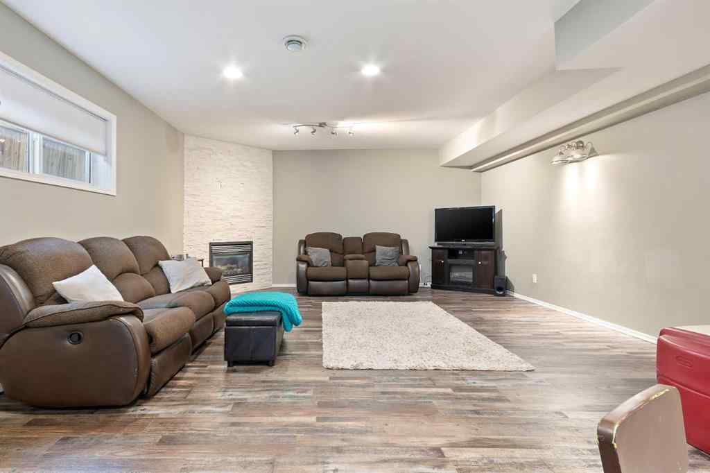 MLS® A2265640 - 4204 72 Avenue  in West Lloydminster Lloydminster, Residential