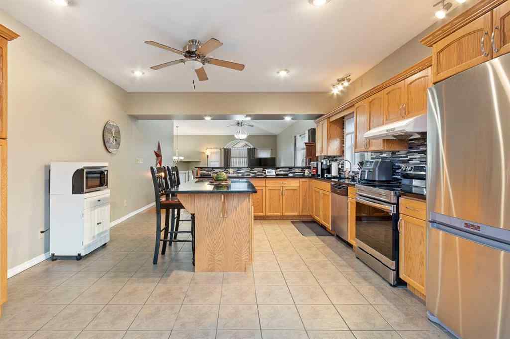 MLS® A2265640 - 4204 72 Avenue  in West Lloydminster Lloydminster, Residential