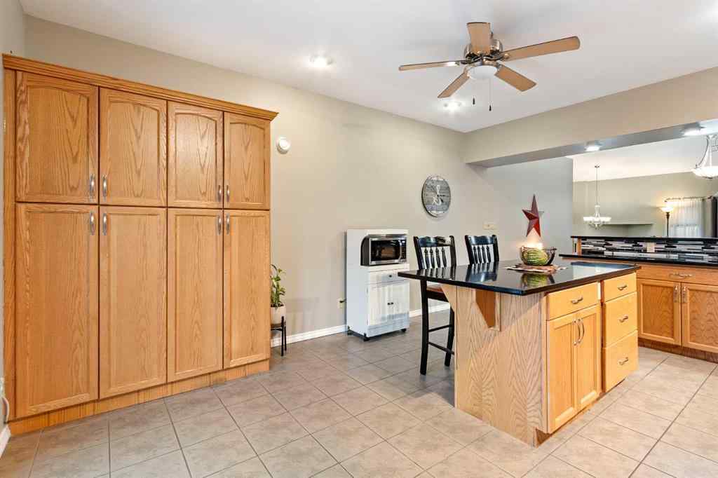 MLS® A2265640 - 4204 72 Avenue  in West Lloydminster Lloydminster, Residential
