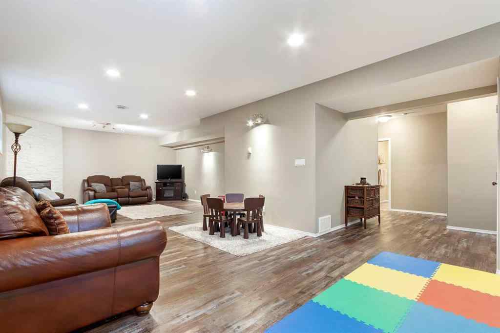 MLS® A2265640 - 4204 72 Avenue  in West Lloydminster Lloydminster, Residential