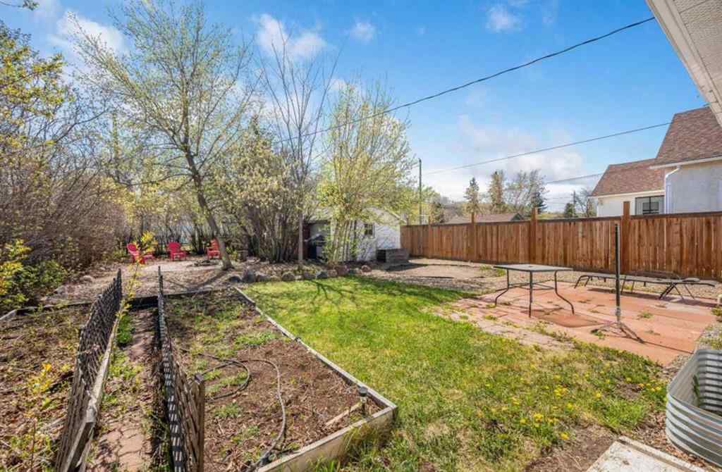 MLS® A2265641 - 5301 47 Street  in West Lloydminster Lloydminster, Residential