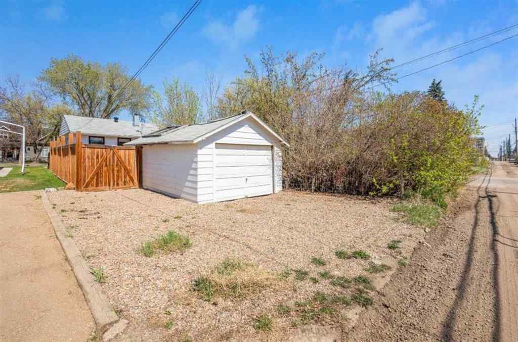 MLS® A2265641 - 5301 47 Street  in West Lloydminster Lloydminster, Residential