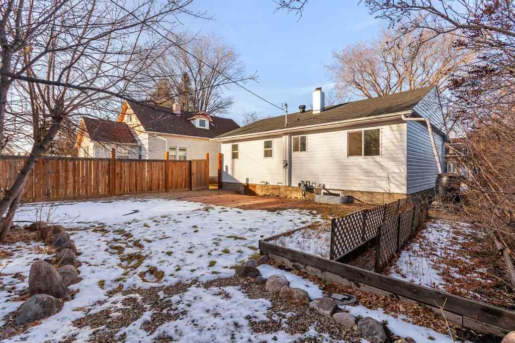 MLS&reg; # A2265641 - 5301 47 Street  in West Lloydminster Lloydminster, Residential Open Houses