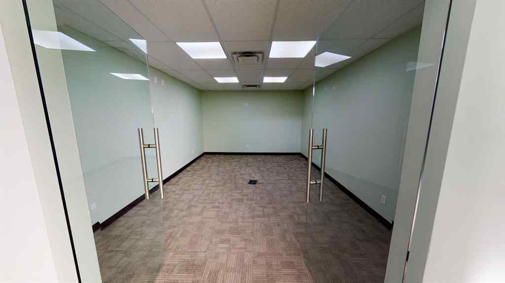 MLS® A2265646 - Unit #105 251 Spruce Street  in Piper Creek Business Park Rural Red Deer County, Commercial