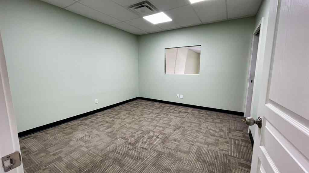 MLS® A2265646 - Unit #105 251 Spruce Street  in Piper Creek Business Park Rural Red Deer County, Commercial