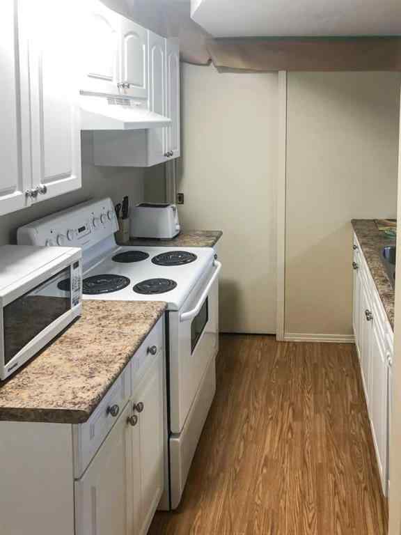 MLS® A2265647 - 7017 Deer Street  in College Heights Lacombe, Residential