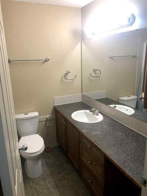 MLS® A2265647 - 7017 Deer Street  in College Heights Lacombe, Residential