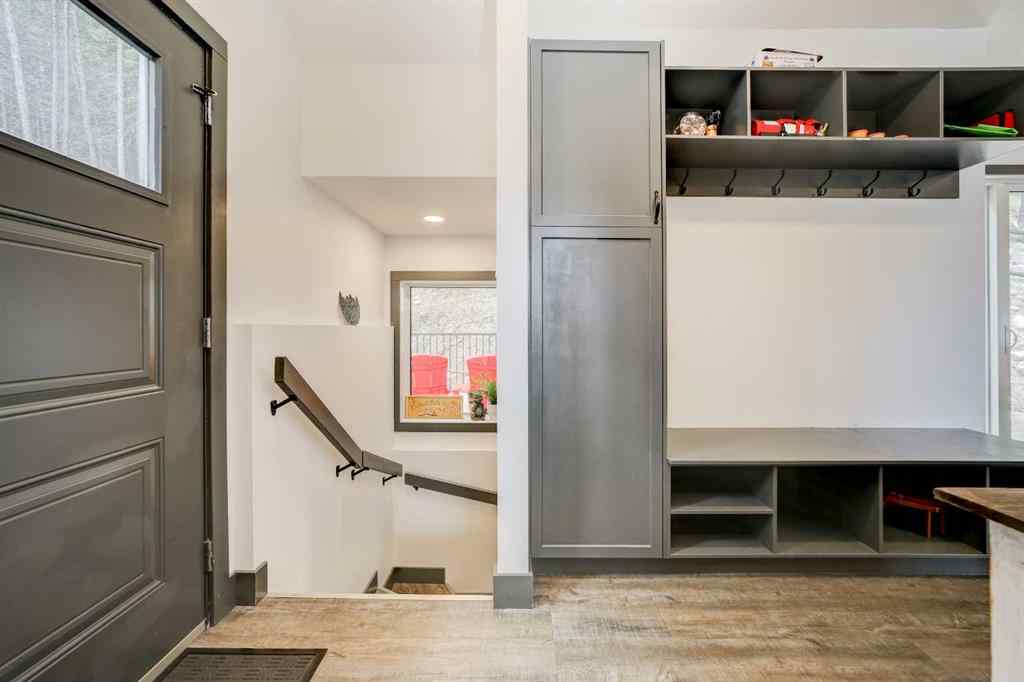 MLS® A2265648 - 230 Southmore Place  in NONE Blairmore, Residential