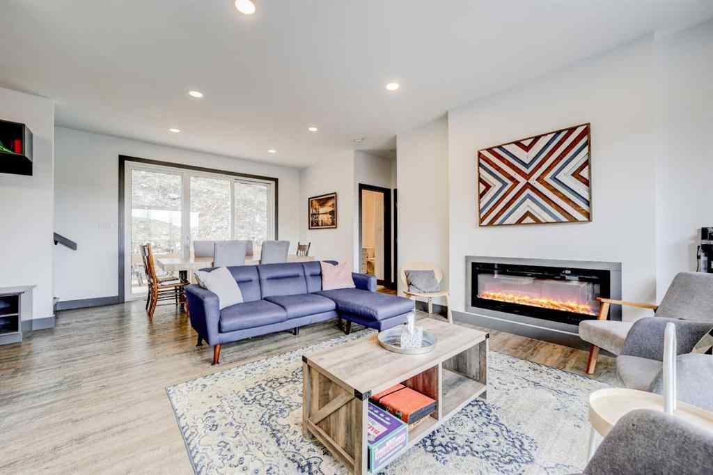 MLS® A2265648 - 230 Southmore Place  in NONE Blairmore, Residential