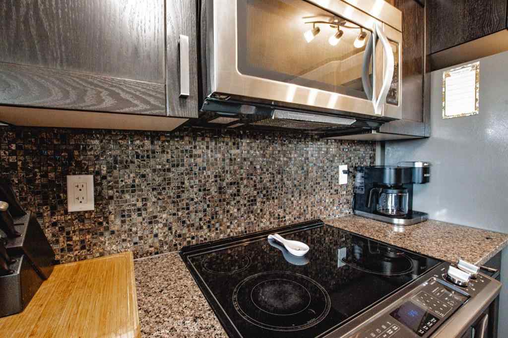 MLS® A2265654 - 8050 91 Street  in Riverstone Grande Prairie, Residential