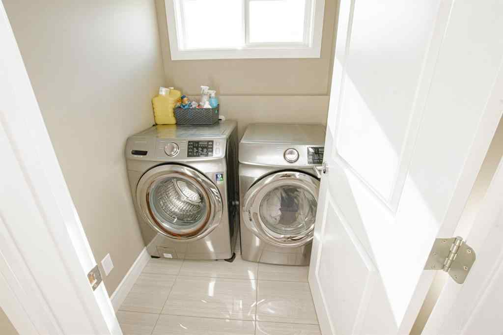 MLS® A2265654 - 8050 91 Street  in Riverstone Grande Prairie, Residential