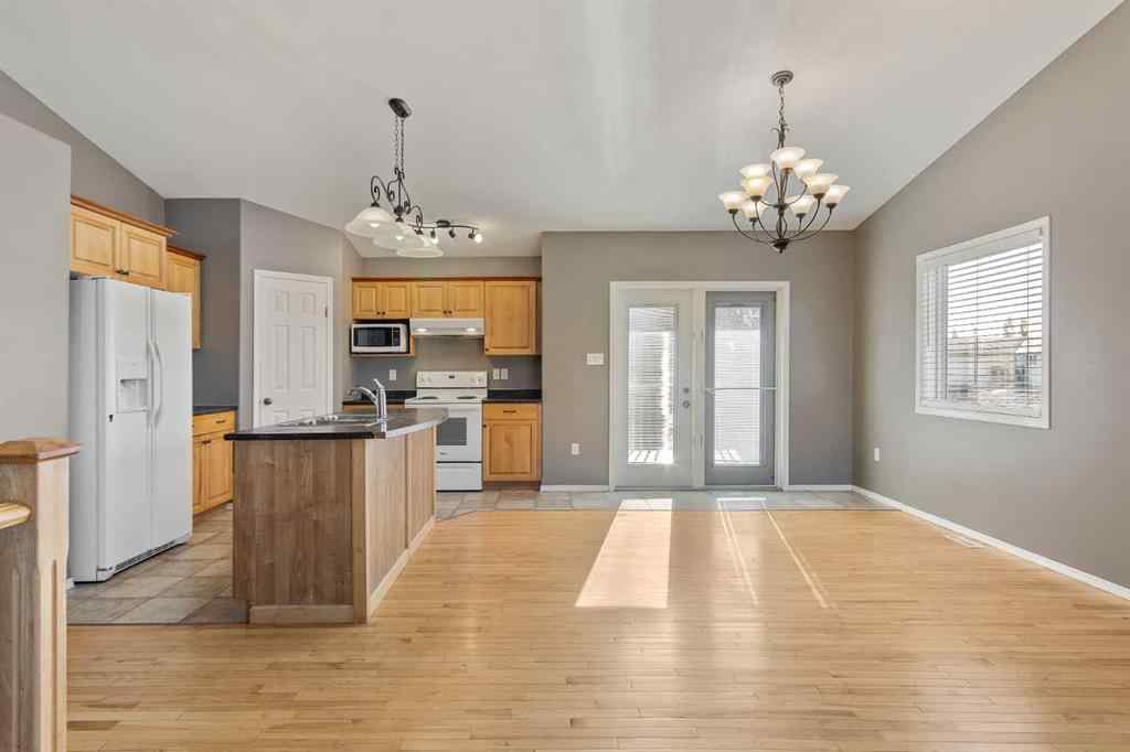 MLS® A2265656 - 5105 21 Street Close  in College Park Lloydminster, Residential