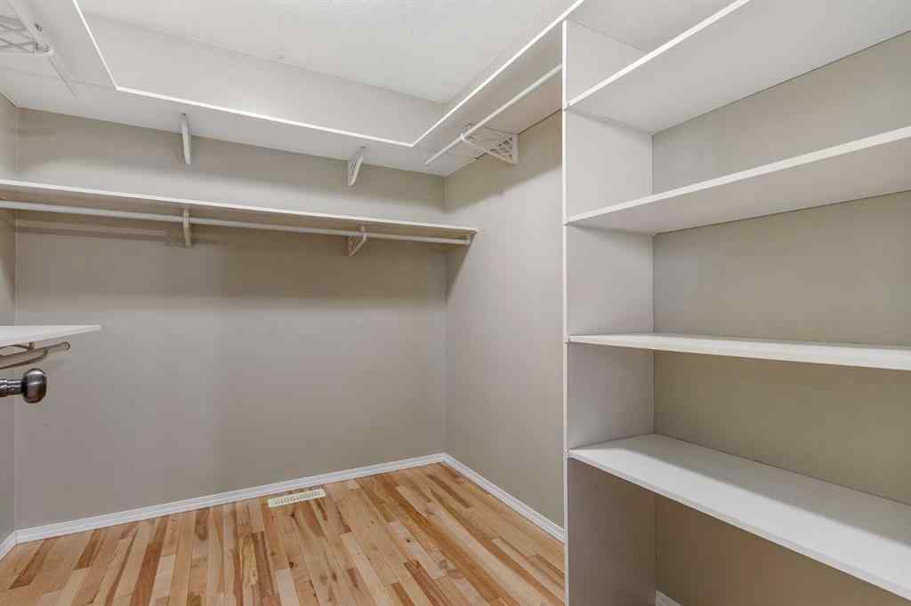 MLS® A2265656 - 5105 21 Street Close  in College Park Lloydminster, Residential