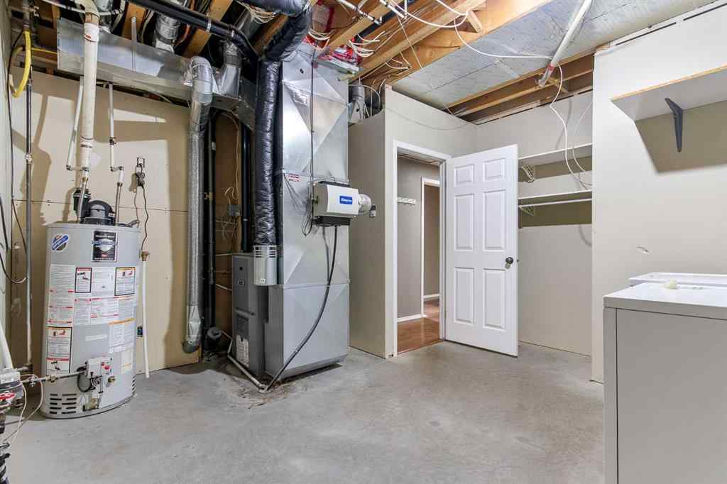 MLS® A2265656 - 5105 21 Street Close  in College Park Lloydminster, Residential