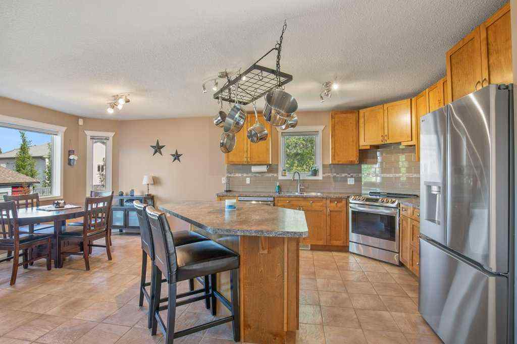 MLS® A2265667 - 431 Carriage Lane Crossing  in NONE Carstairs, Residential