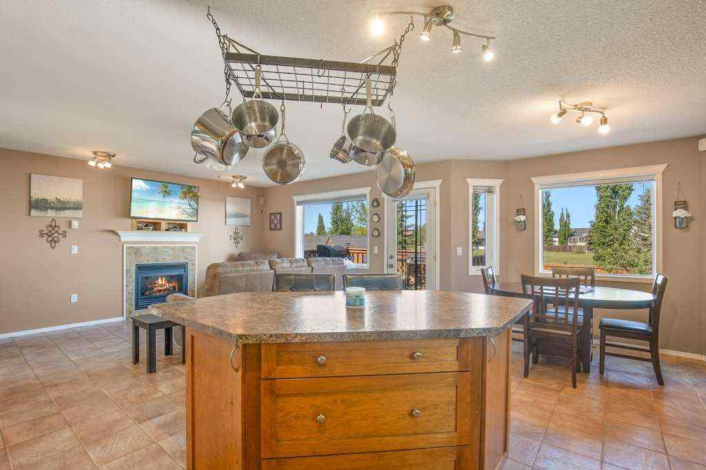 MLS® A2265667 - 431 Carriage Lane Crossing  in NONE Carstairs, Residential