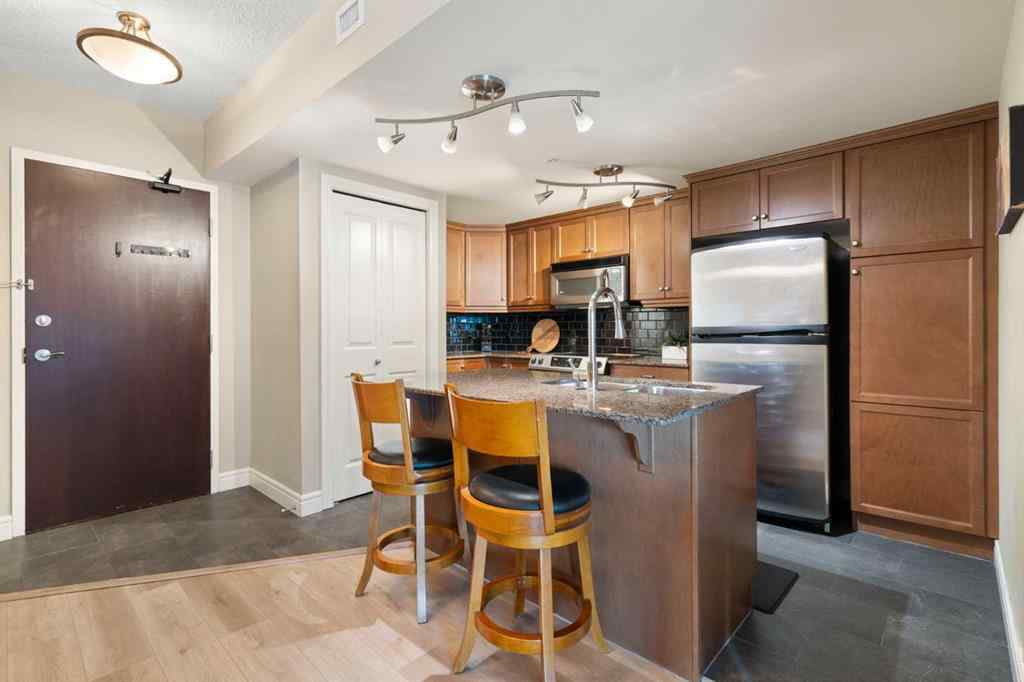 MLS® A2265668 - Unit #1806 920 5 Avenue SW in Downtown Commercial Core Calgary, Residential