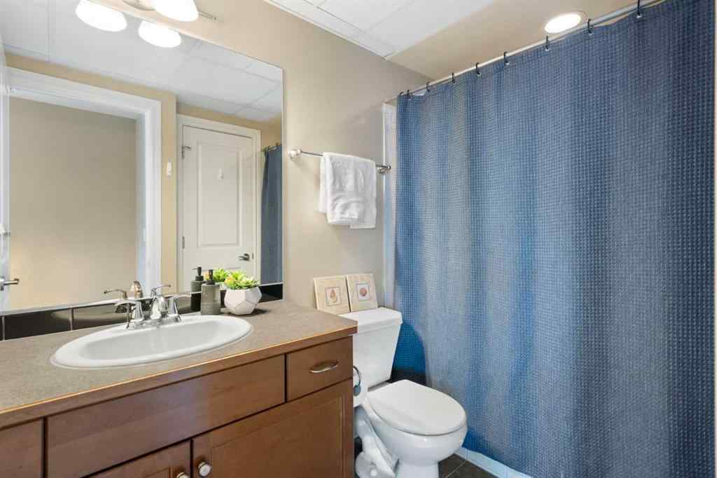 MLS® A2265668 - Unit #1806 920 5 Avenue SW in Downtown Commercial Core Calgary, Residential