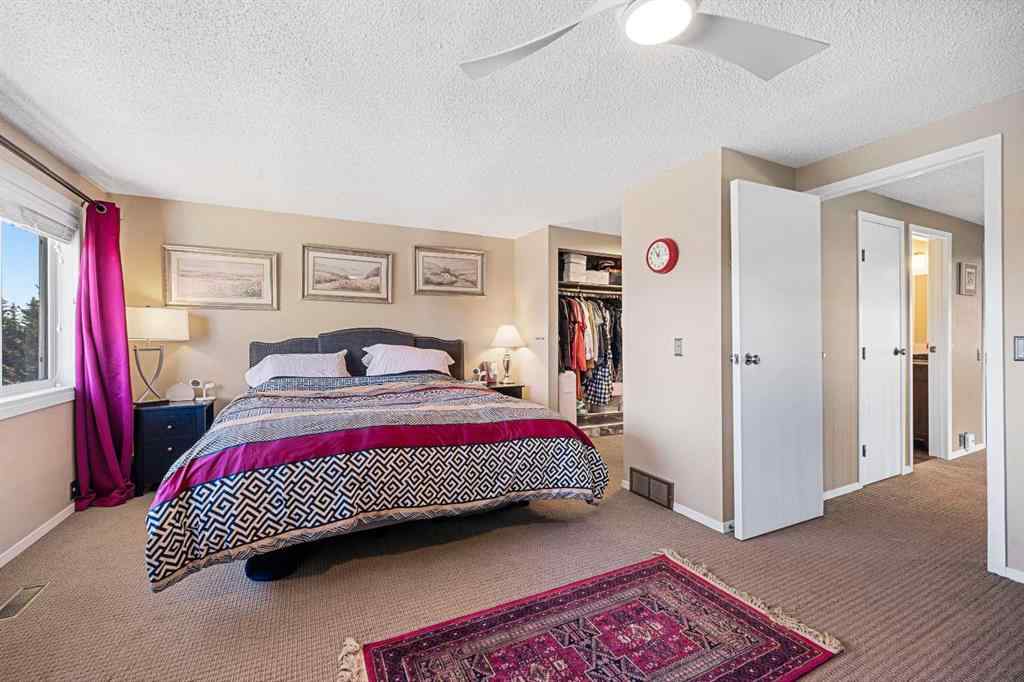 MLS® A2265670 - 151 Woodglen Grove SW in Woodbine Calgary, Residential