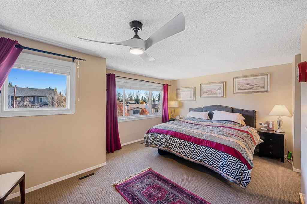 MLS® A2265670 - 151 Woodglen Grove SW in Woodbine Calgary, Residential