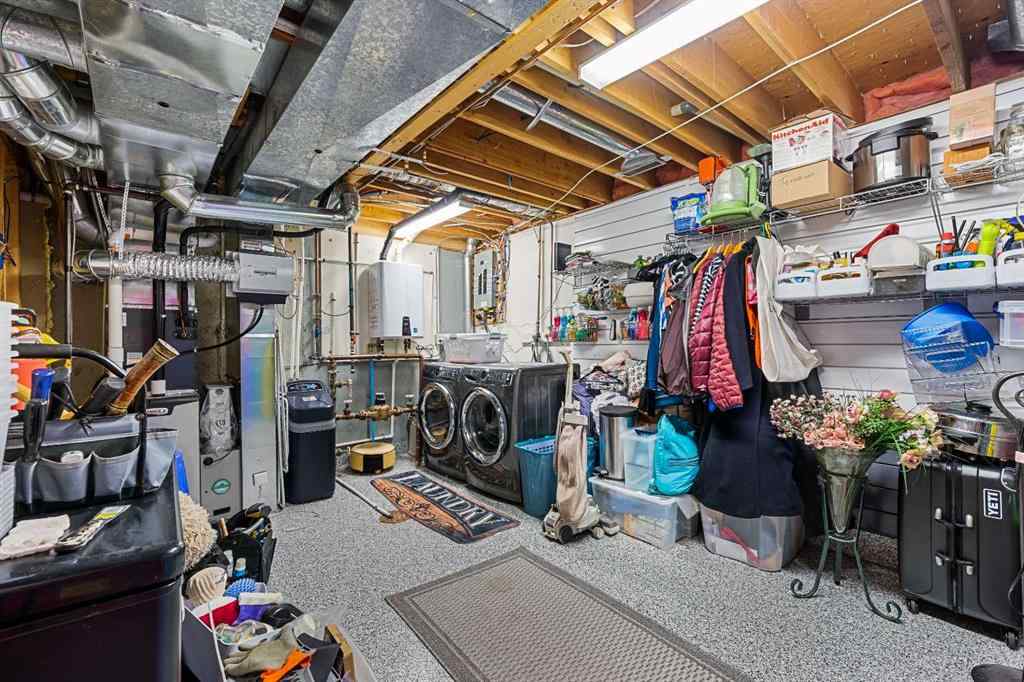 MLS® A2265670 - 151 Woodglen Grove SW in Woodbine Calgary, Residential