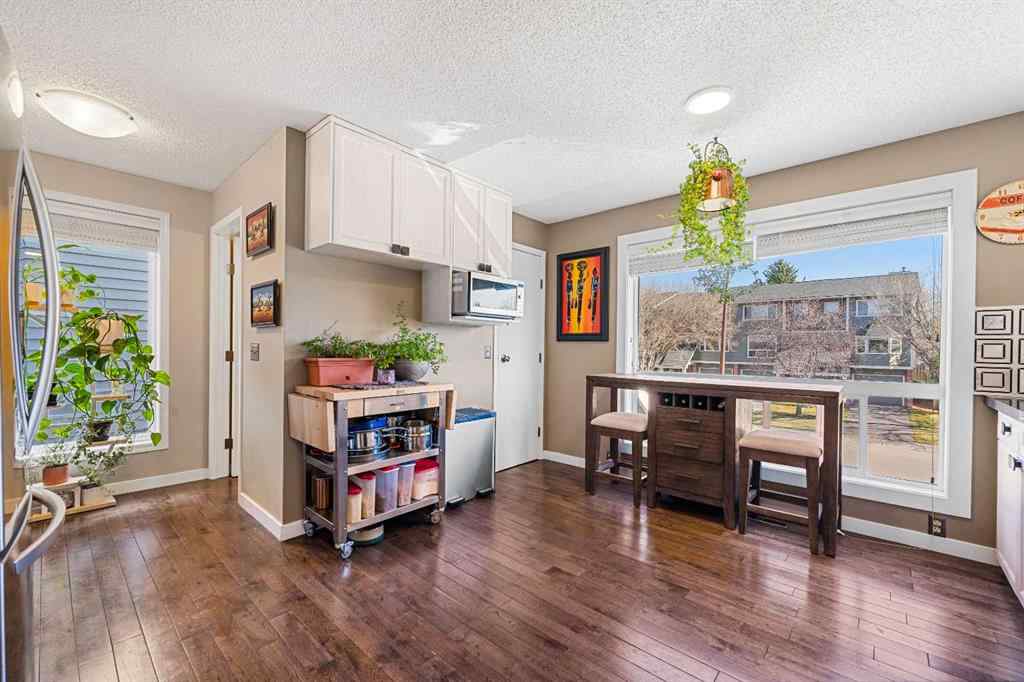 MLS® A2265670 - 151 Woodglen Grove SW in Woodbine Calgary, Residential