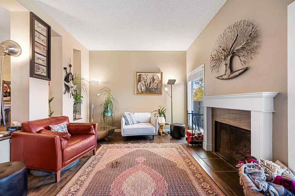 MLS® A2265670 - 151 Woodglen Grove SW in Woodbine Calgary, Residential