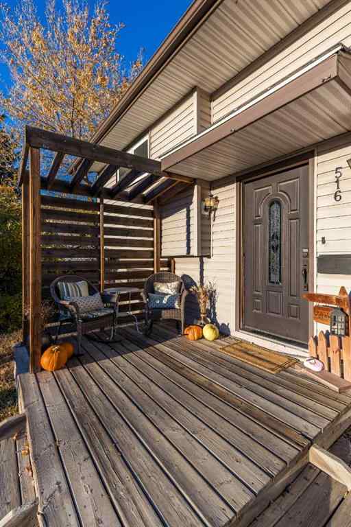 MLS® A2265672 - 516 Sissons Crescent SE in SE Southridge Medicine Hat, Residential
