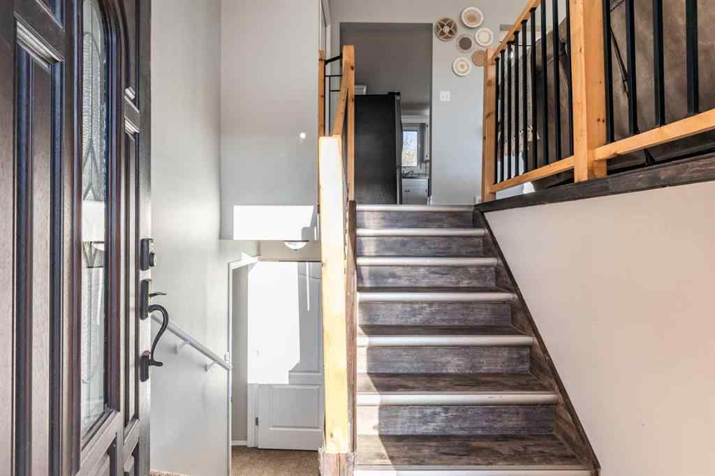 MLS® A2265672 - 516 Sissons Crescent SE in SE Southridge Medicine Hat, Residential