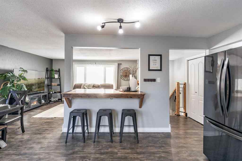 MLS® A2265672 - 516 Sissons Crescent SE in SE Southridge Medicine Hat, Residential