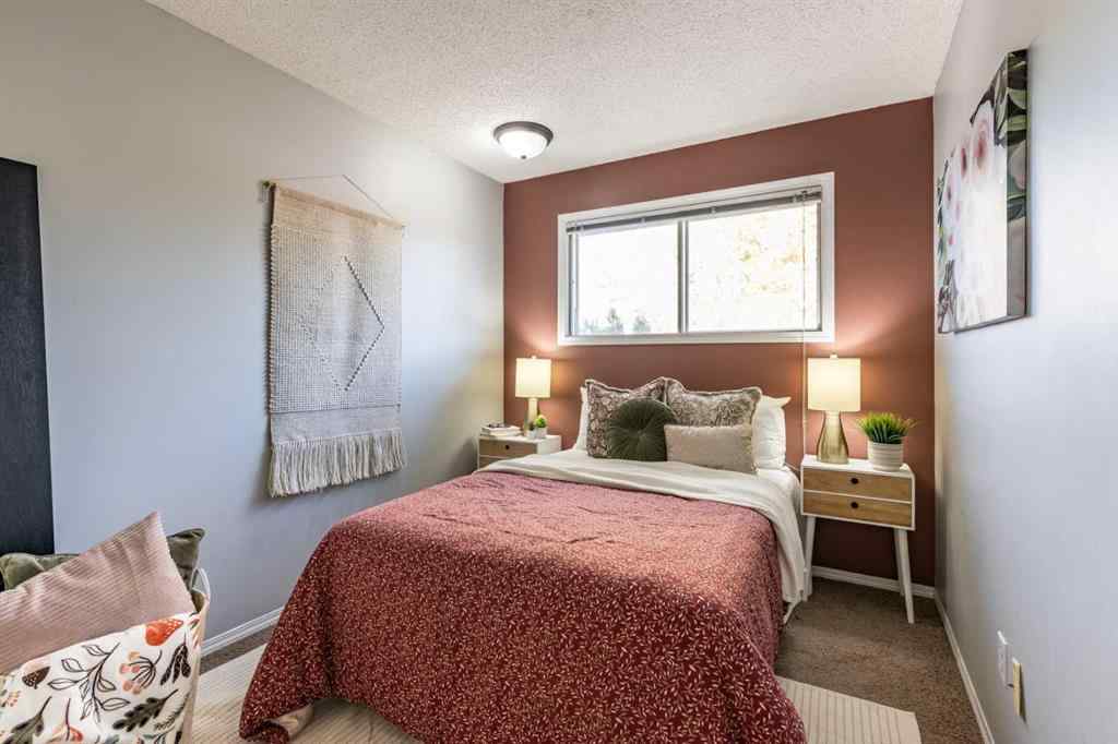 MLS® A2265672 - 516 Sissons Crescent SE in SE Southridge Medicine Hat, Residential