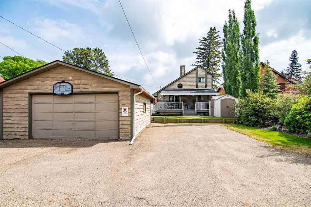 MLS® A2265675 - 5014 43 Street  in Cottage Area Sylvan Lake, Residential