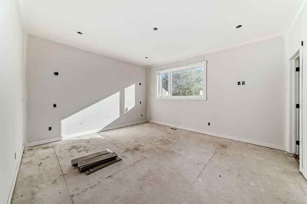 MLS® A2265678 - 5821 Maple Cres   in Hazelwood Estates Innisfail, Residential