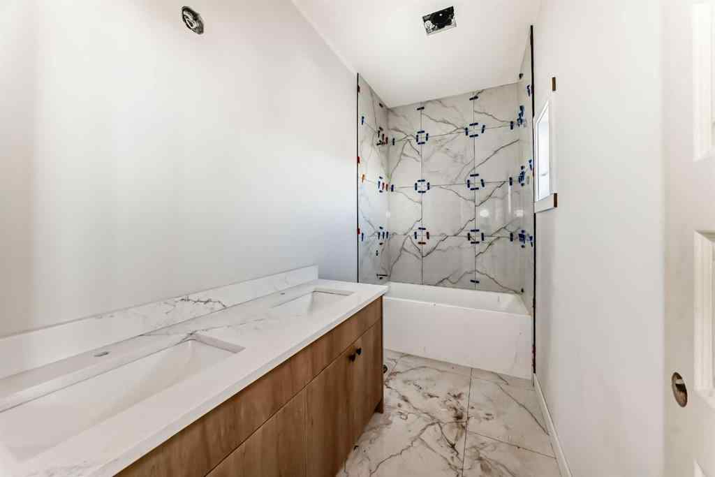 MLS® A2265678 - 5821 Maple Cres   in Hazelwood Estates Innisfail, Residential