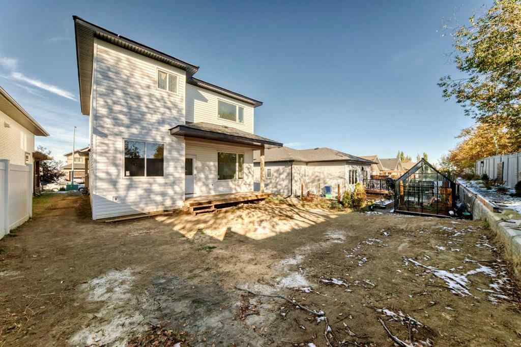 MLS® A2265678 - 5821 Maple Cres   in Hazelwood Estates Innisfail, Residential